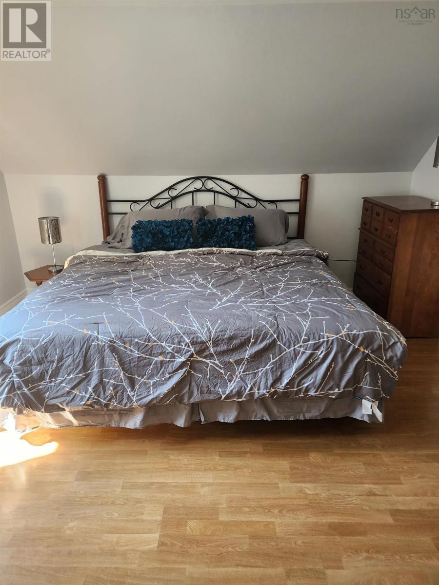 4 Tupper Court Property Photo 16