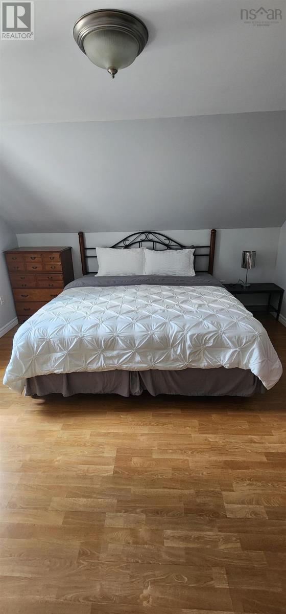 4 Tupper Court Property Photo 17