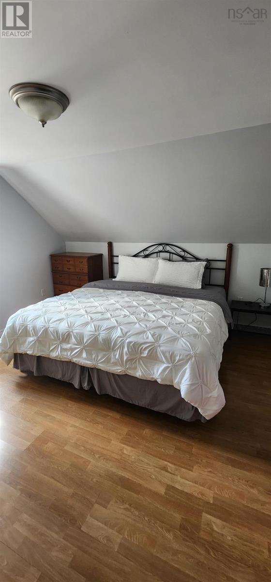 4 Tupper Court Property Photo 20