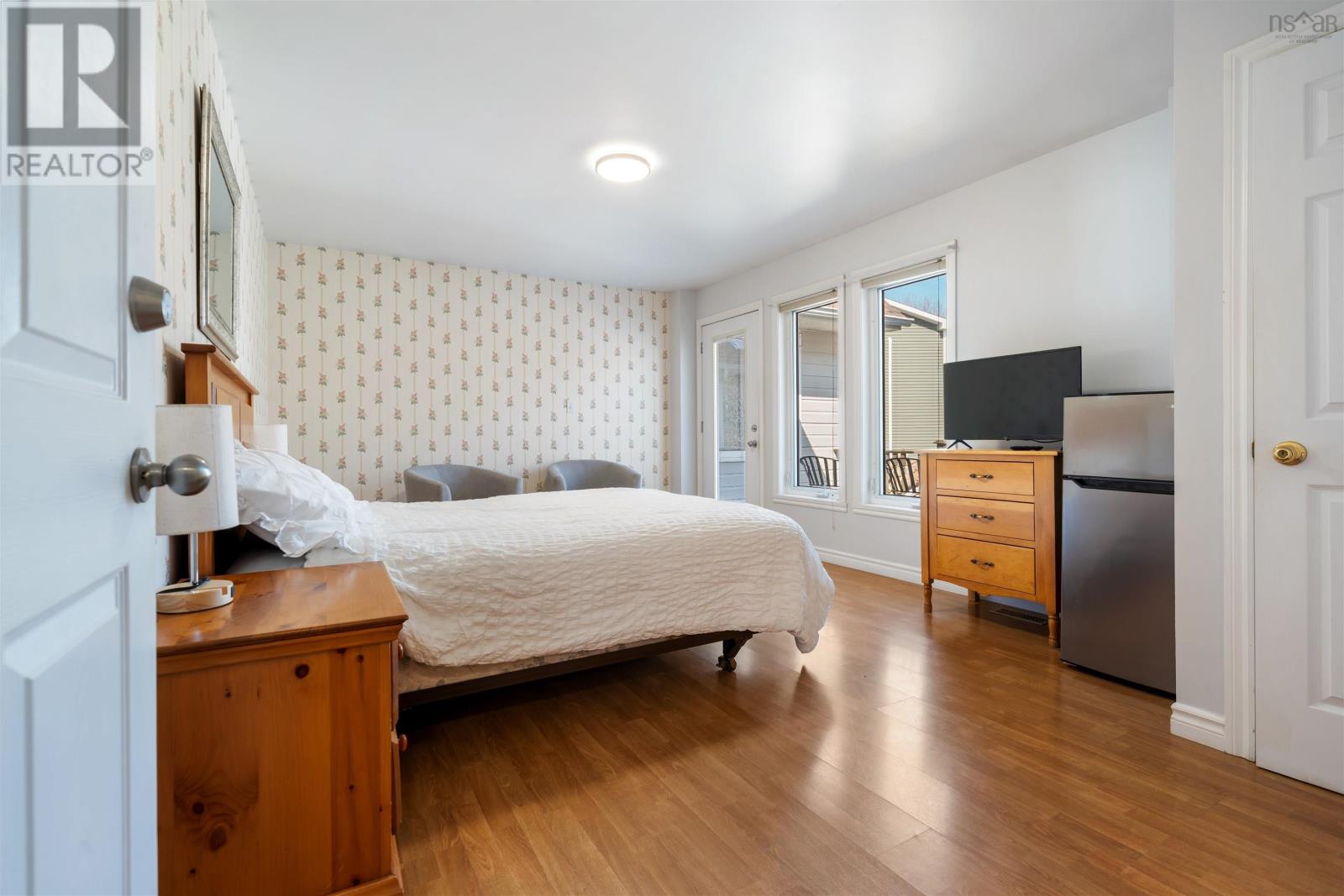 4 Tupper Court Property Photo 30