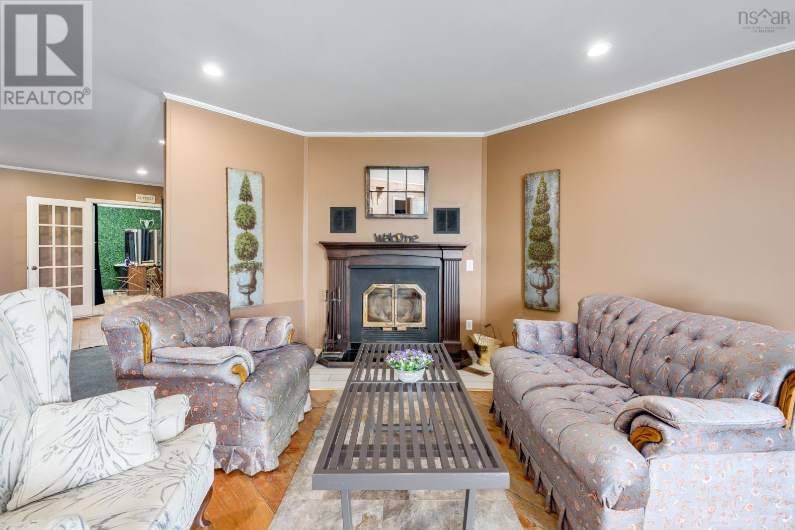 9613 Highway 1 Property Photo 16