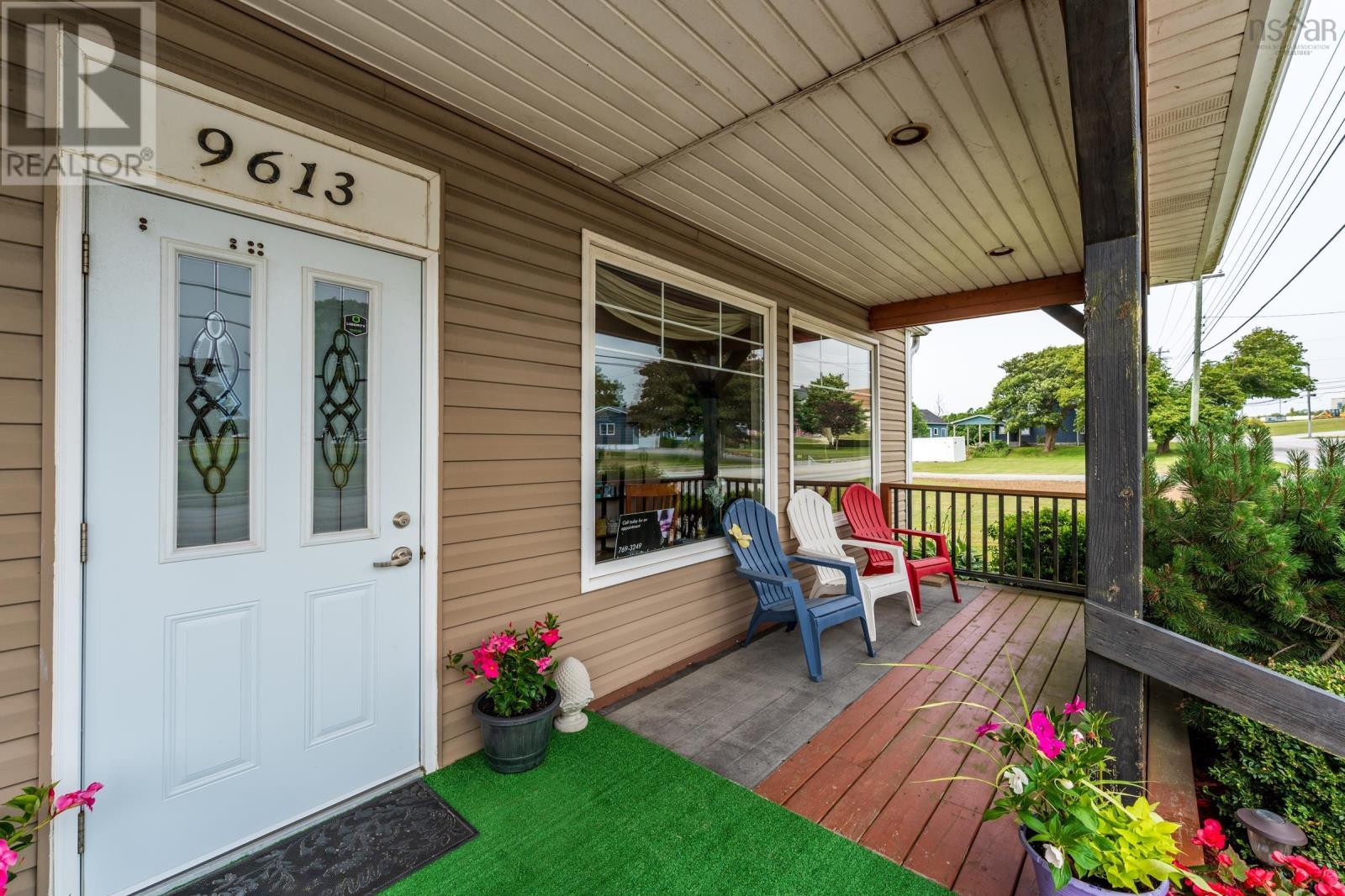 9613 Highway 1 Property Photo 31