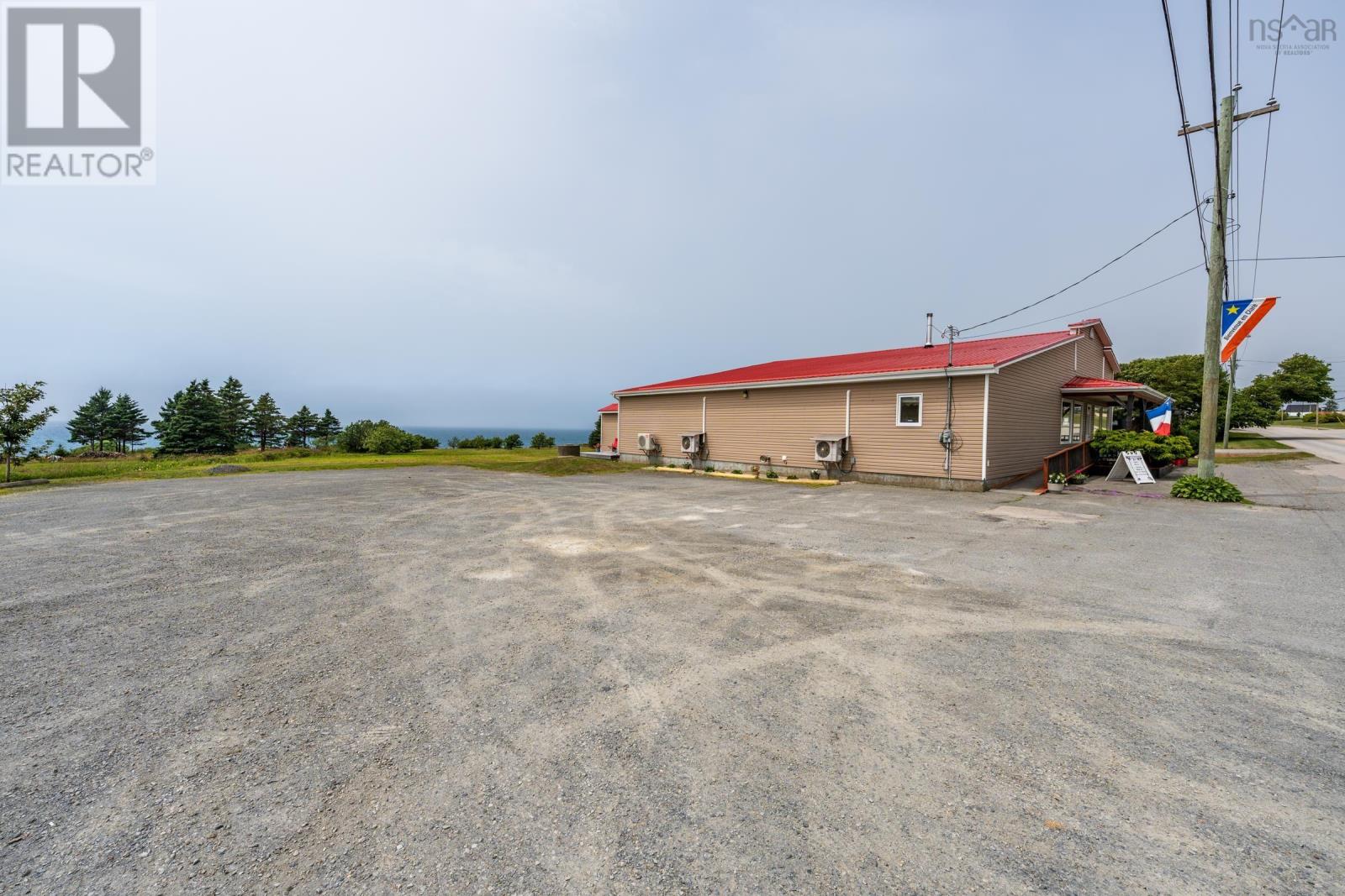 9613 Highway 1 Property Photo 36