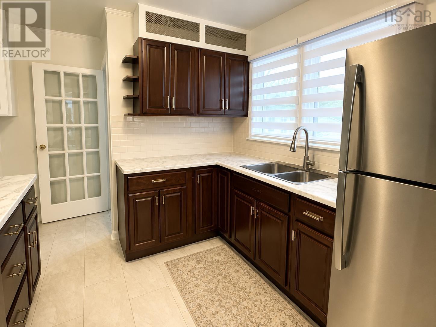 54 Waterloo Street Property Photo 7
