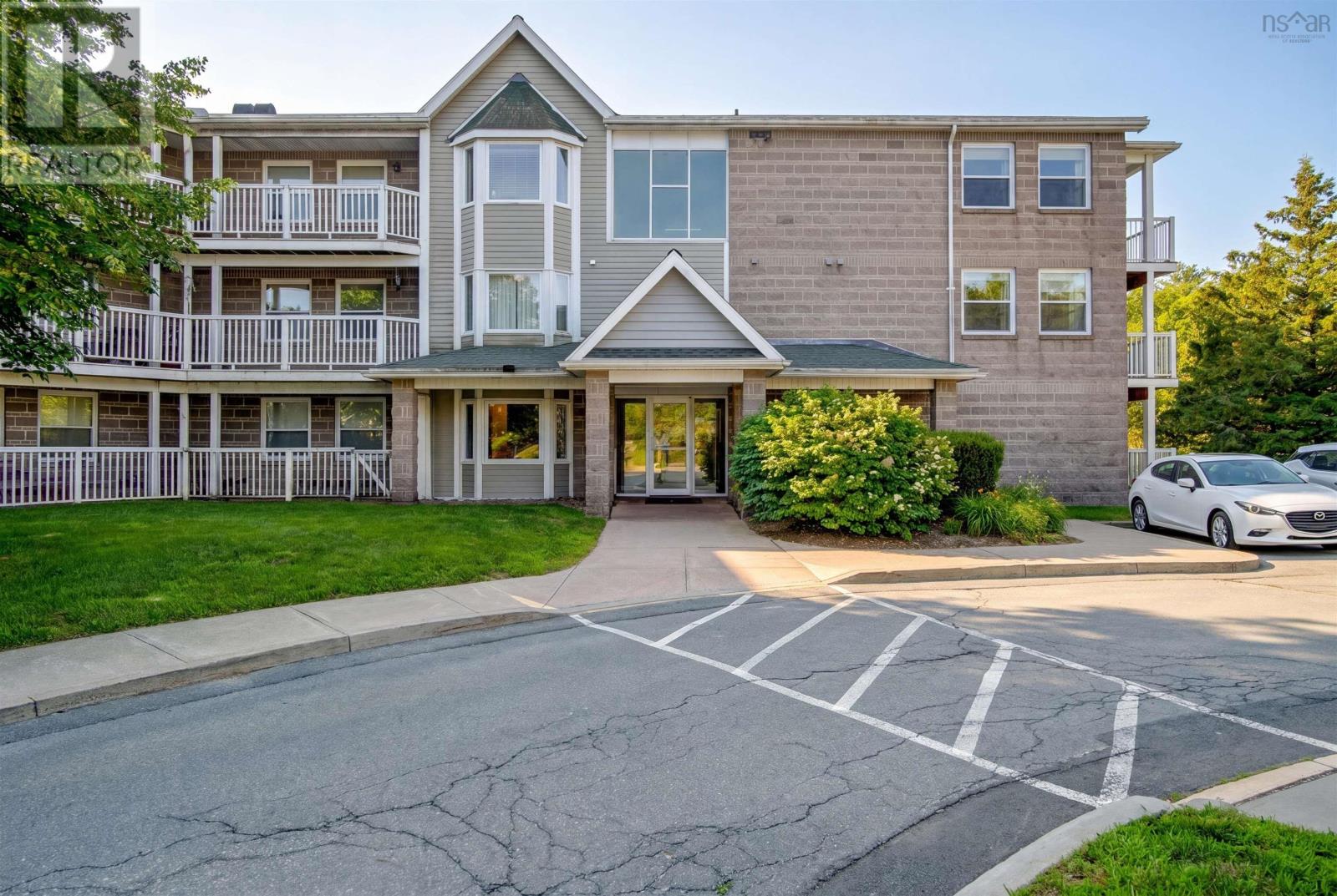 83 Kearney Lake Road #306