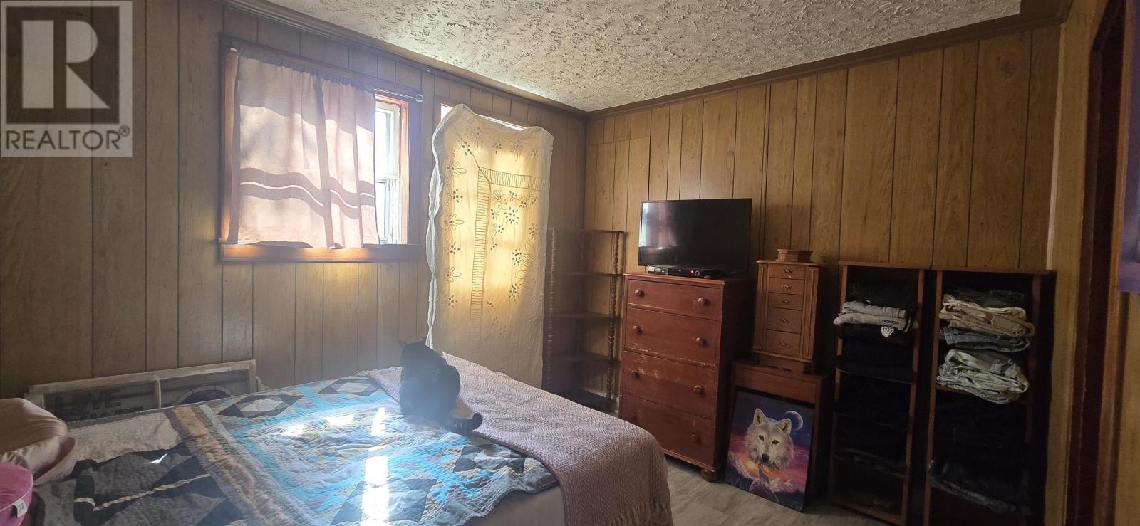 2082 Highway 1 Property Photo 10