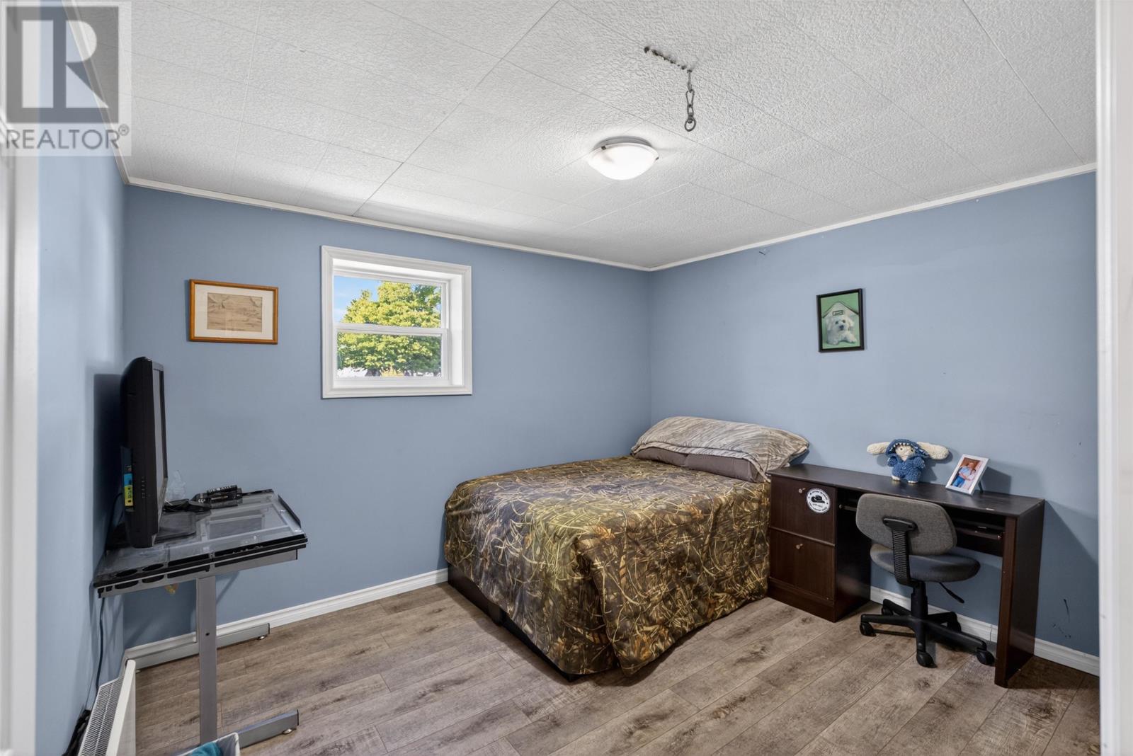 1077 Burlington Road Property Photo 47