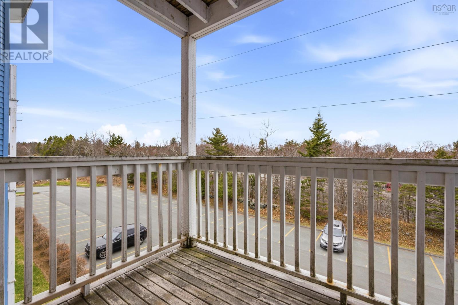 306 512 Parkland Drive Property Photo 22