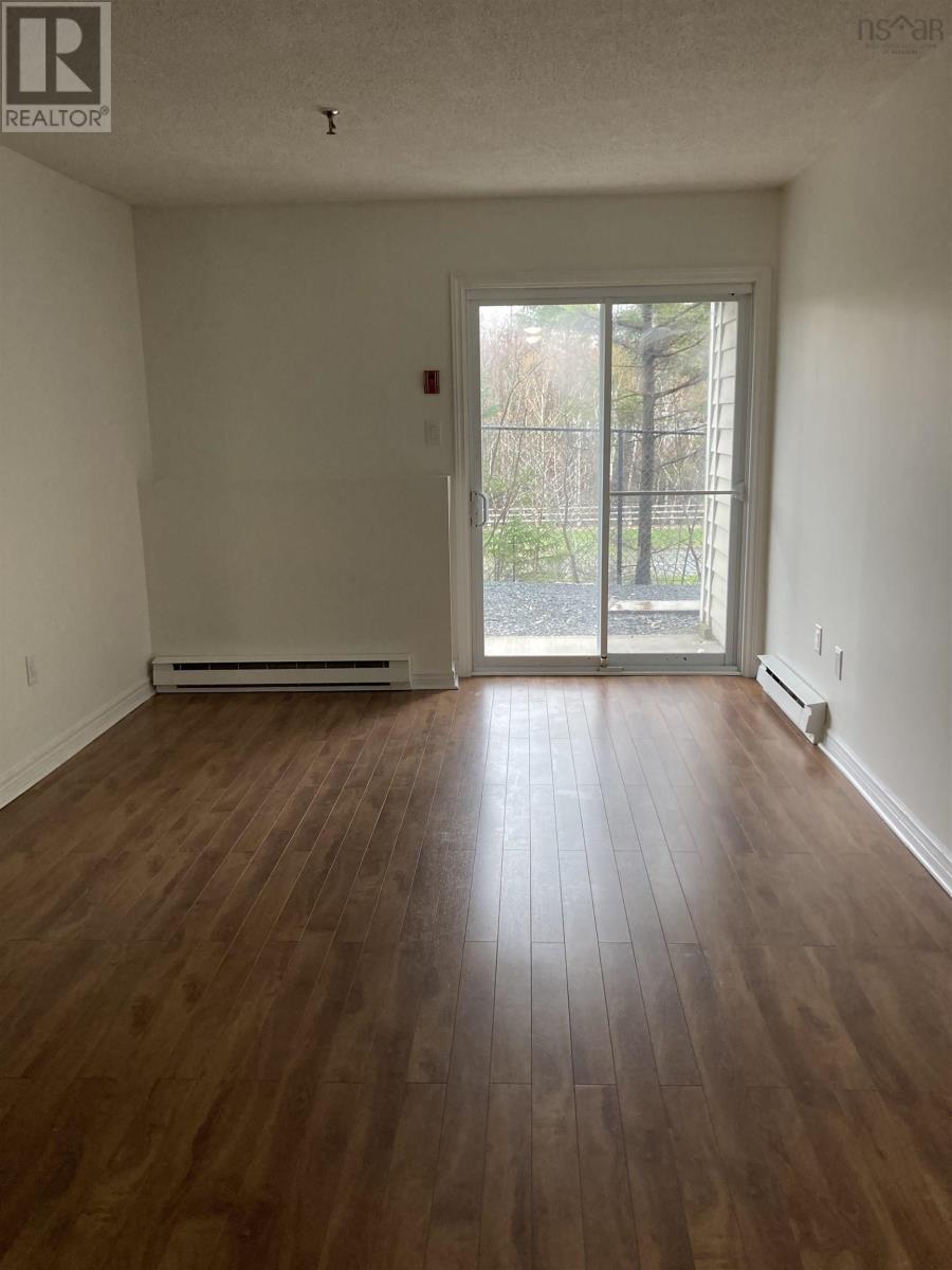 103 15 Langbrae Drive Property Photo 16