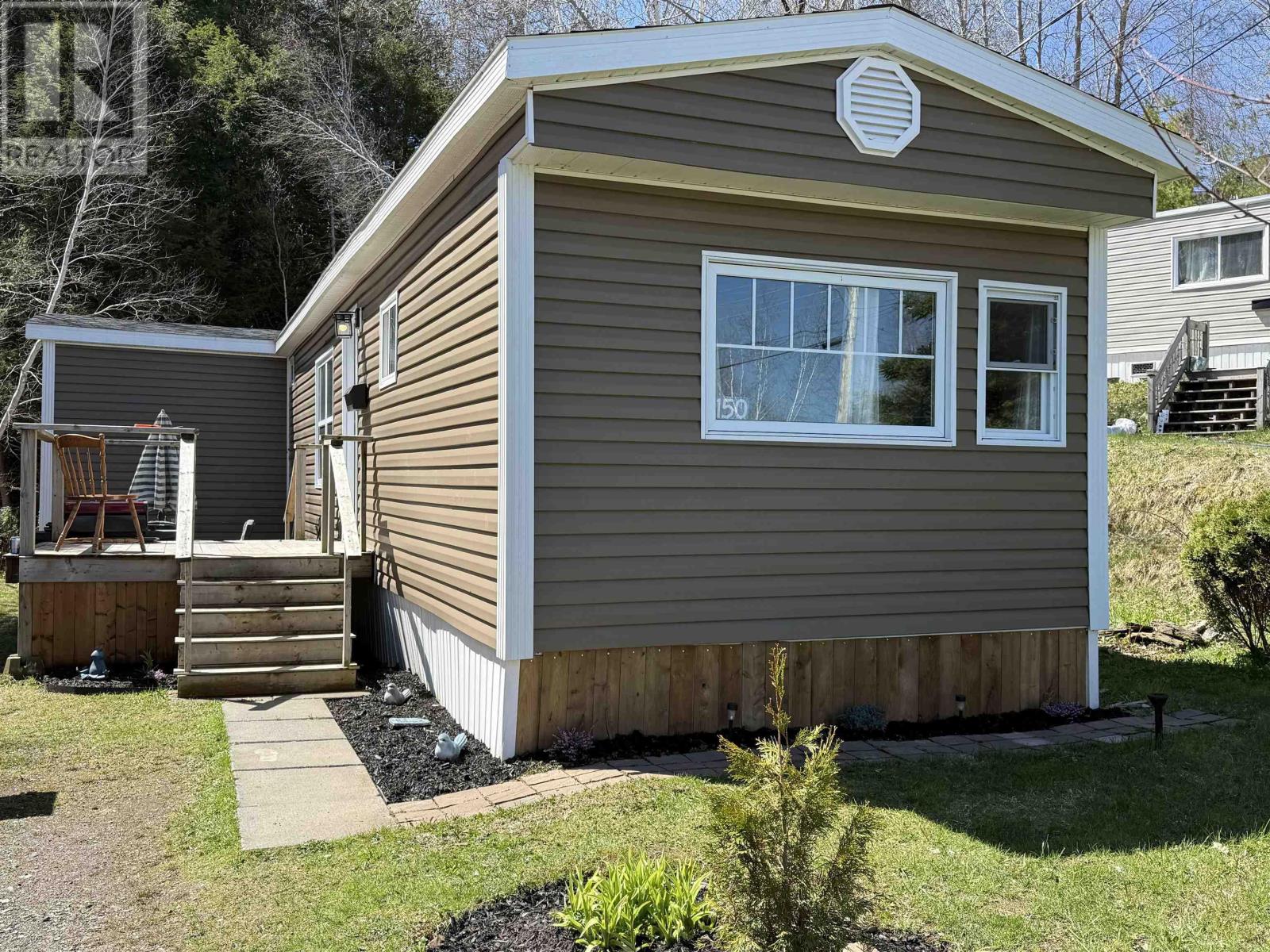 150 Coldwell Court Property Photo 1