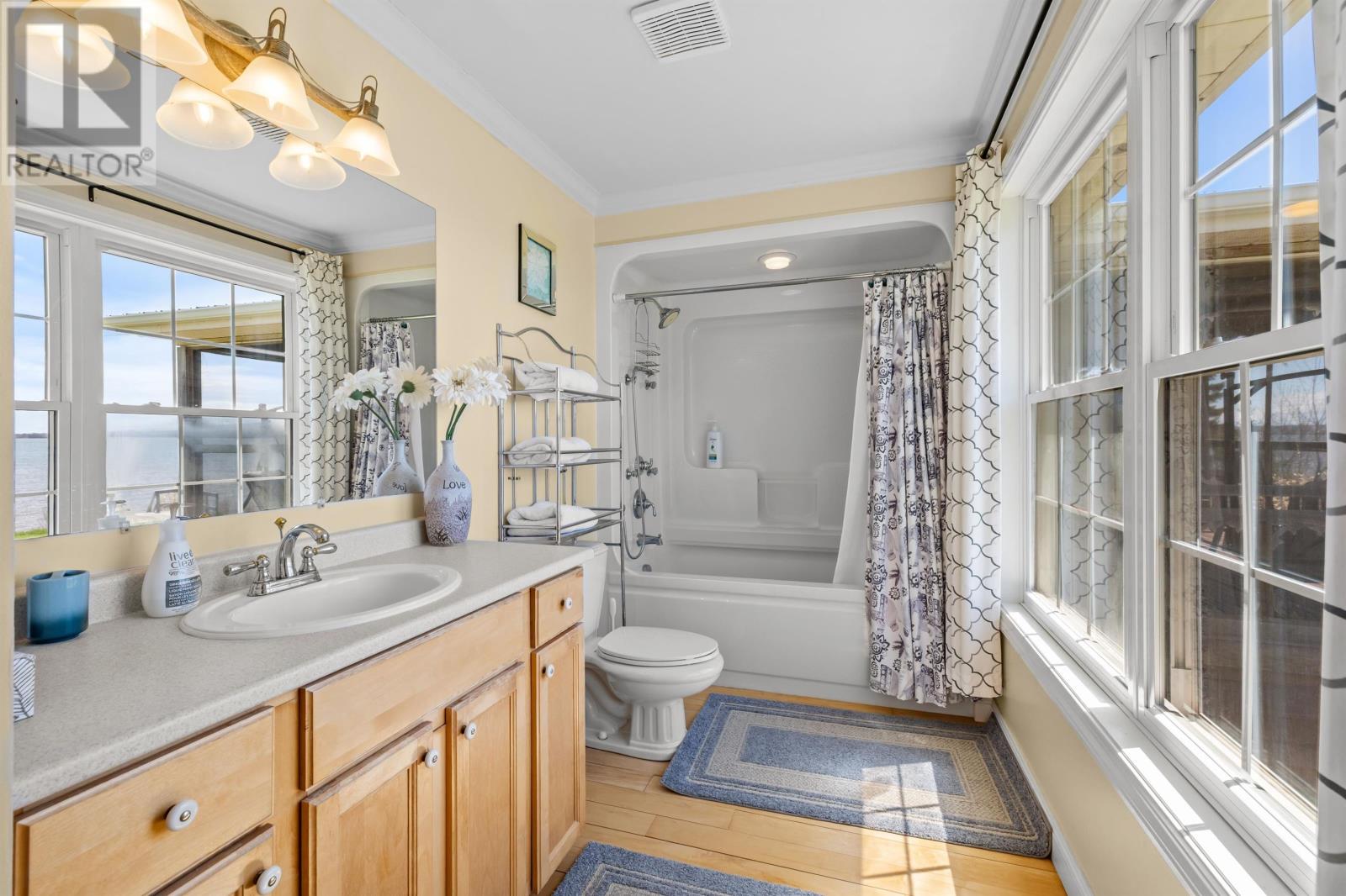 1111 Mcinnis Point Road Property Photo 20