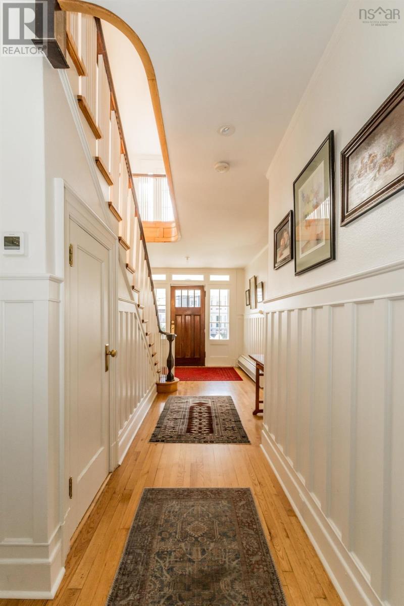 12 Linden Avenue Property Photo 5