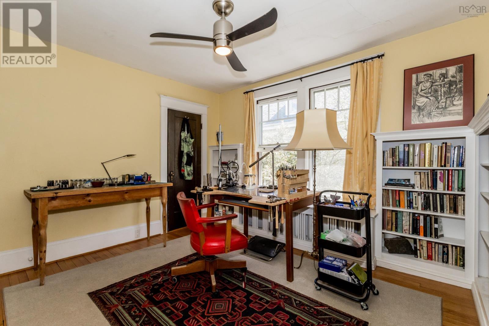 12 Linden Avenue Property Photo 40