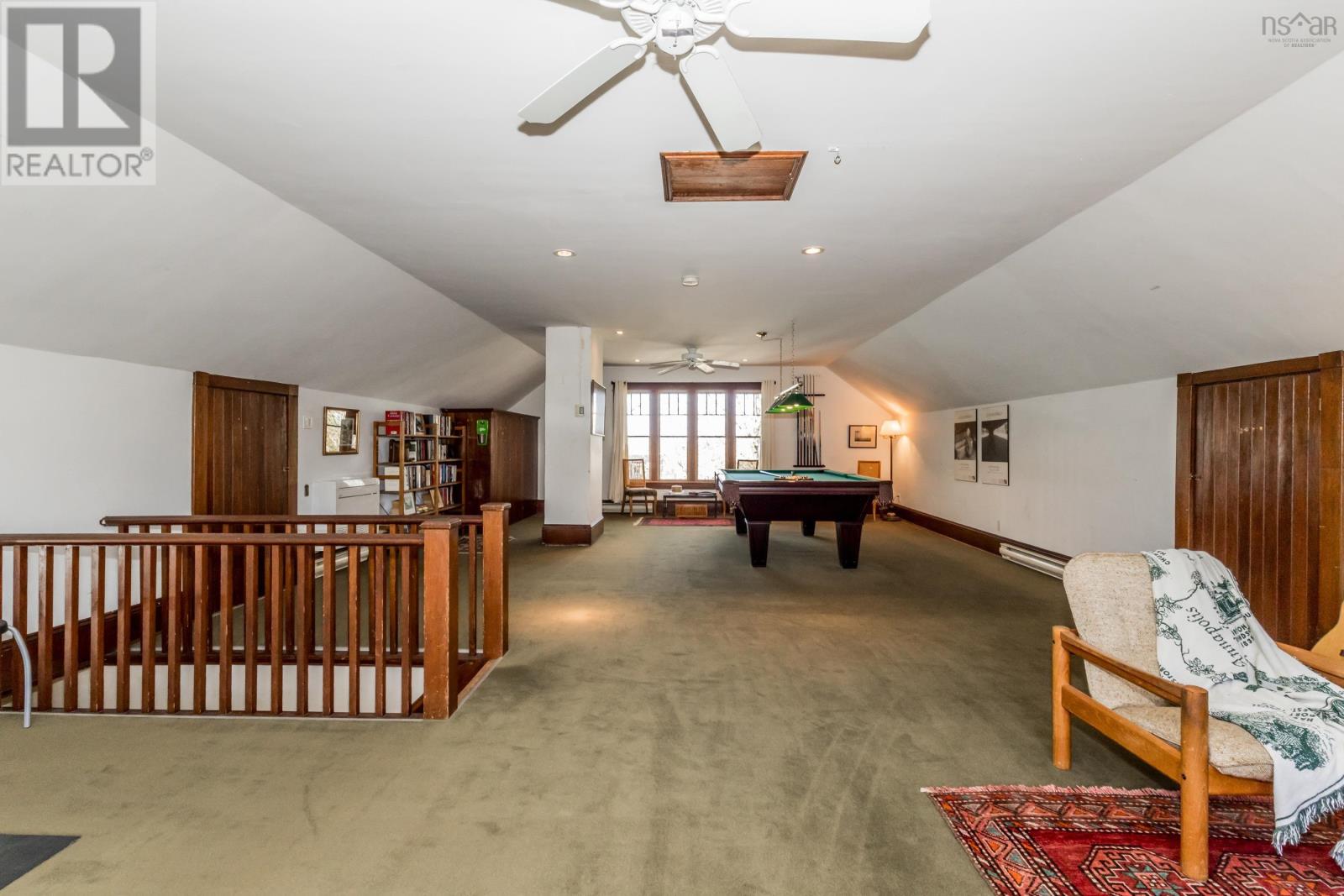 12 Linden Avenue Property Photo 42