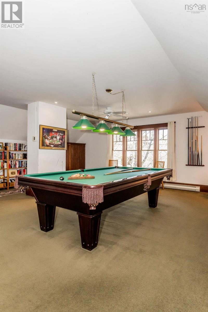 12 Linden Avenue Property Photo 44