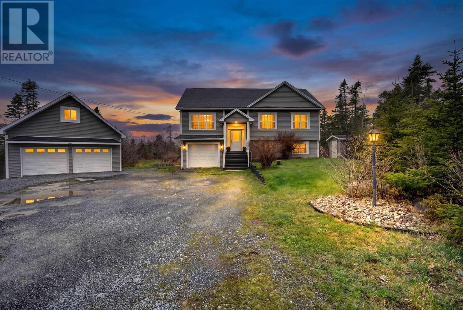 40 Pivot Lane Property Photo 2