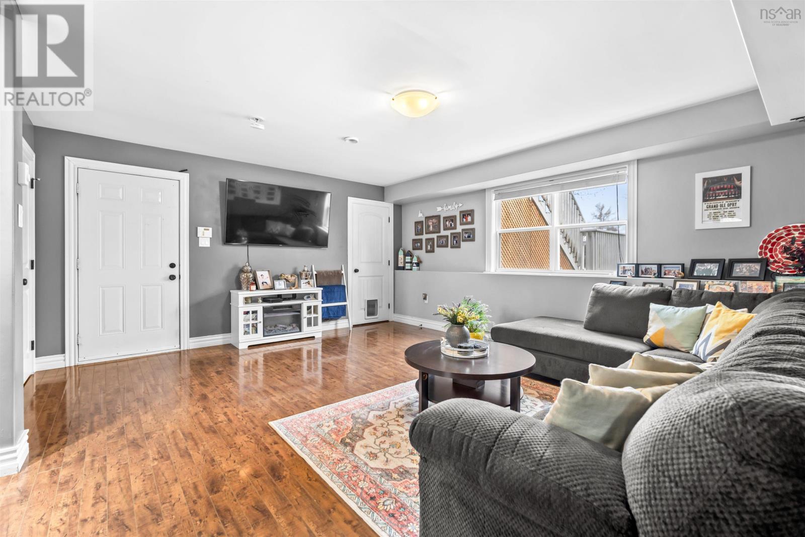 40 Pivot Lane Property Photo 24