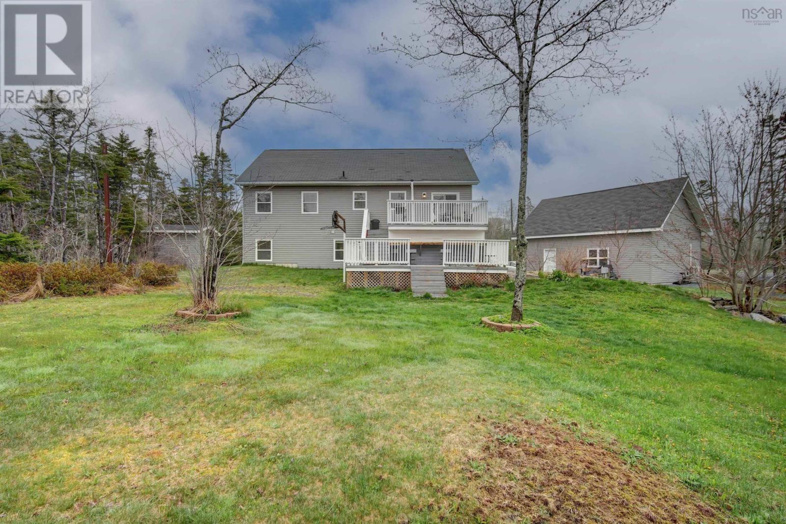 40 Pivot Lane Property Photo 32