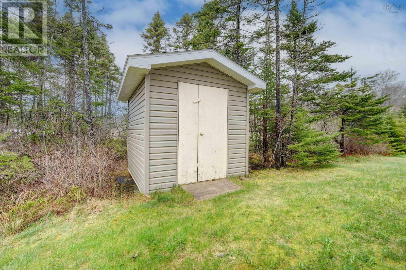 40 Pivot Lane Property Photo 35