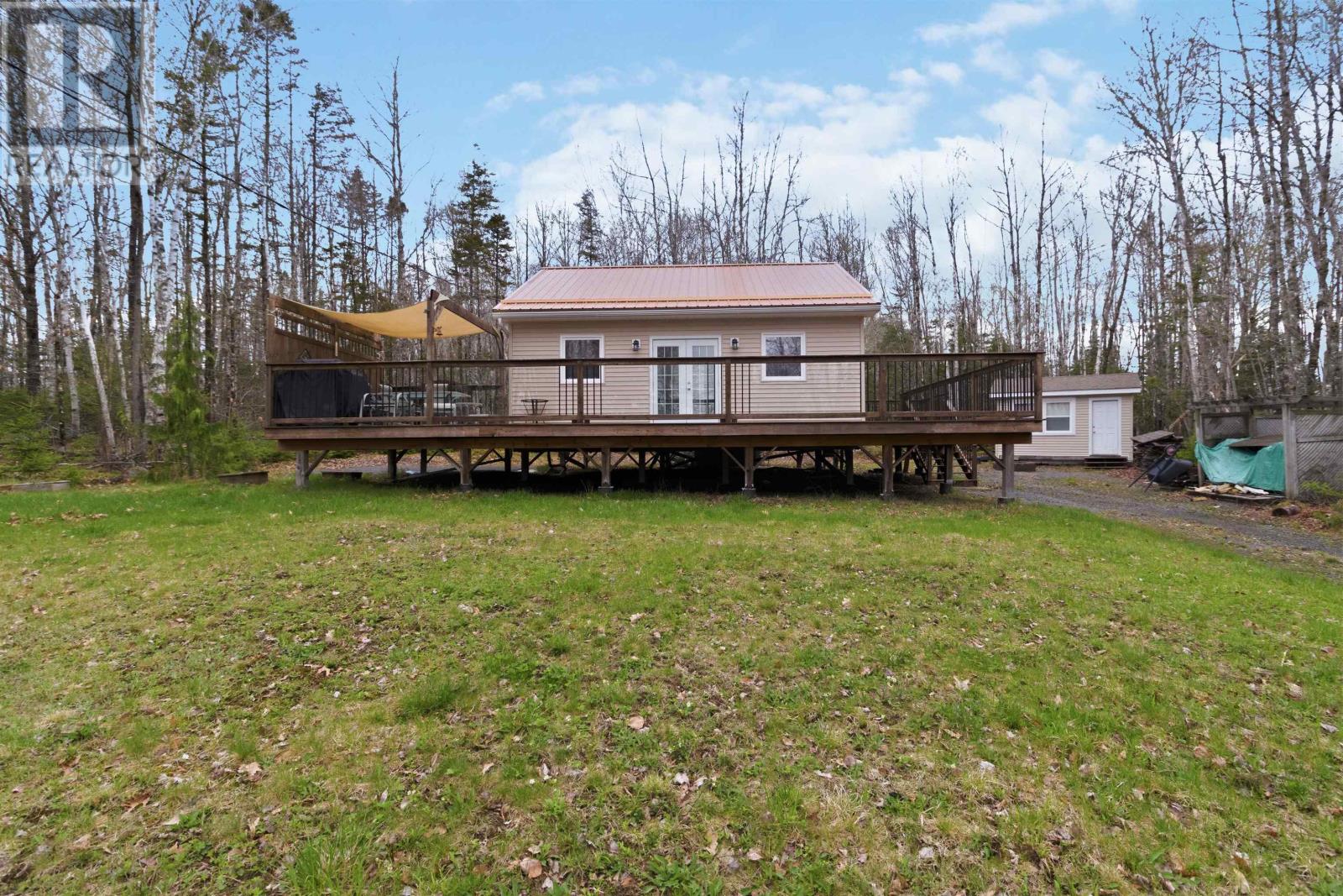 630 Elmwood Extension Property Photo 31