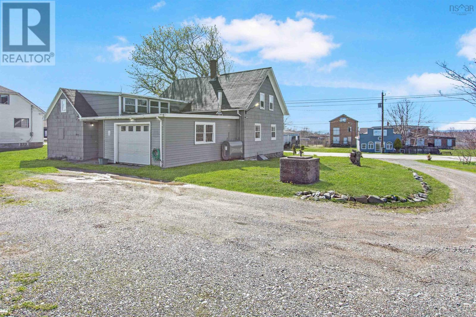 8732 Highway 1 Property Photo 2