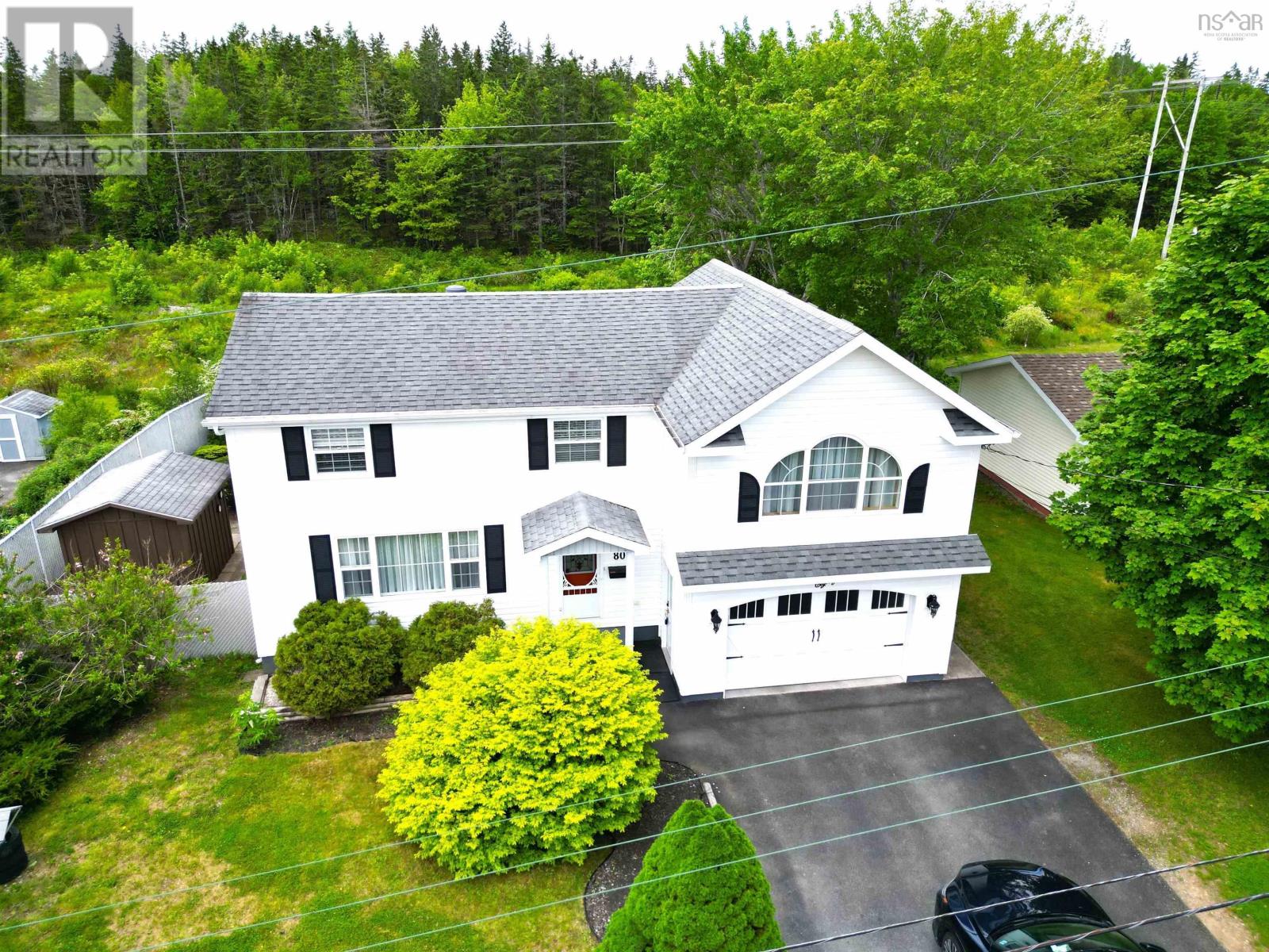 80 Parkwood Drive Property Photo 1