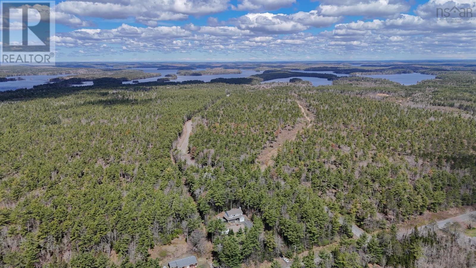 4876 Highway 210 Property Photo 2