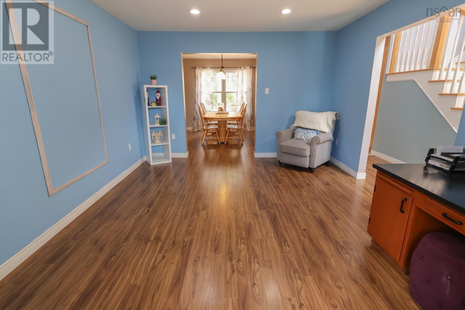 4876 Highway 210 Property Photo 6