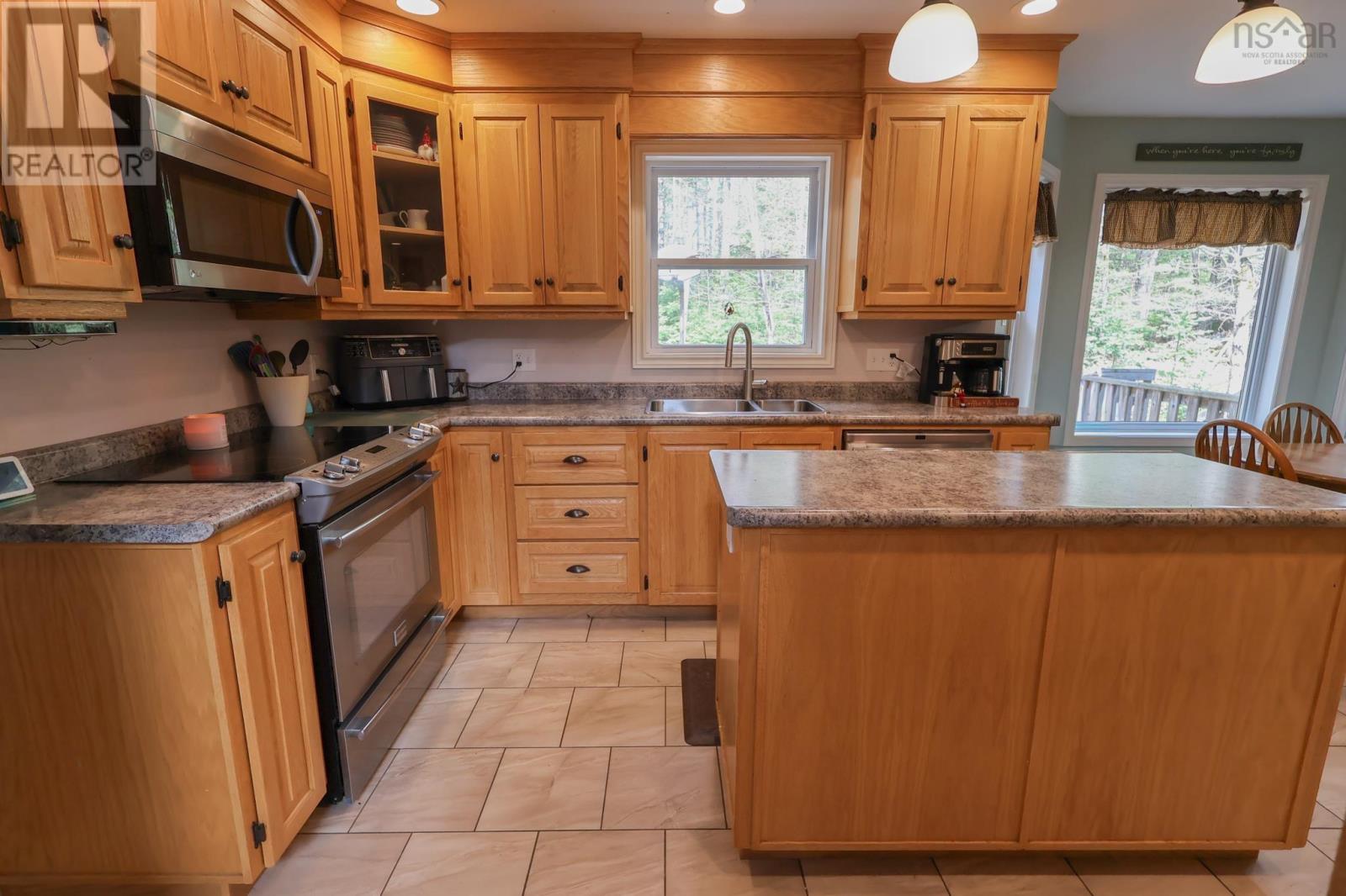 4876 Highway 210 Property Photo 9