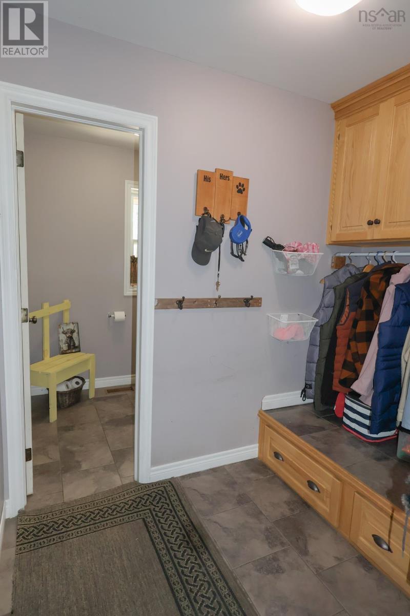 4876 Highway 210 Property Photo 15