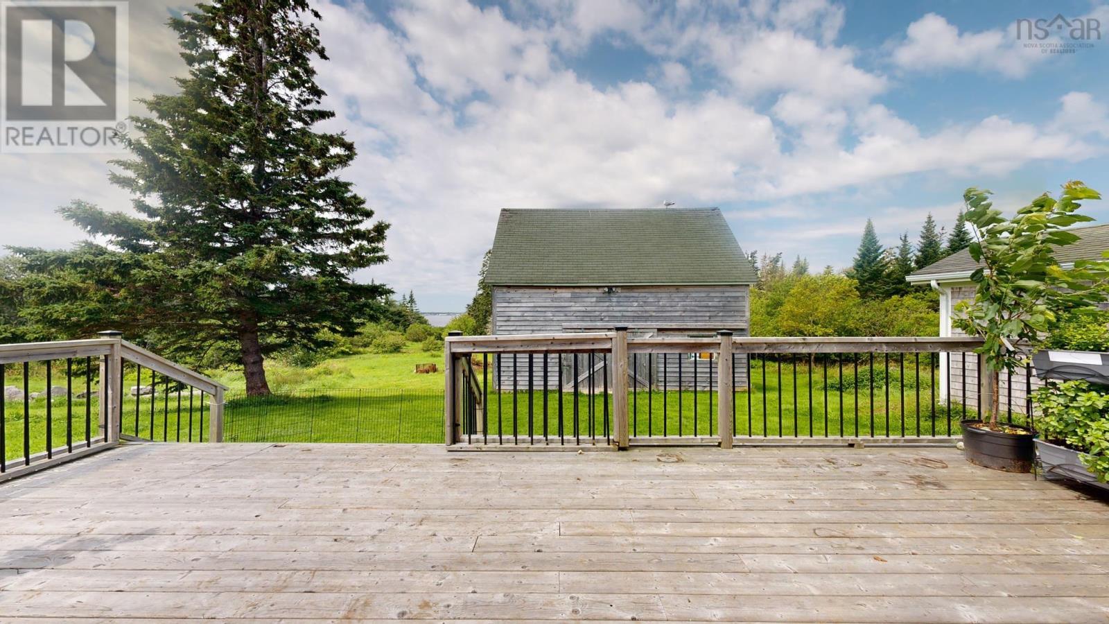 1663 Highway 3 Property Photo 6