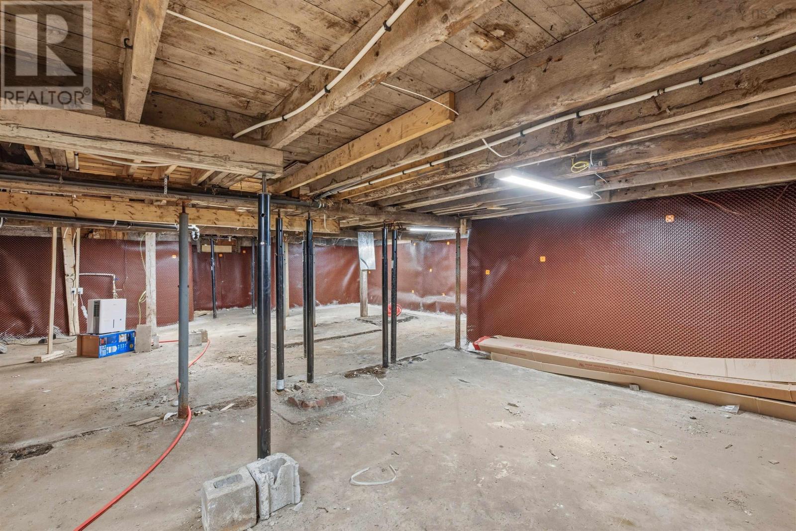 221 Maclean Street Property Photo 35