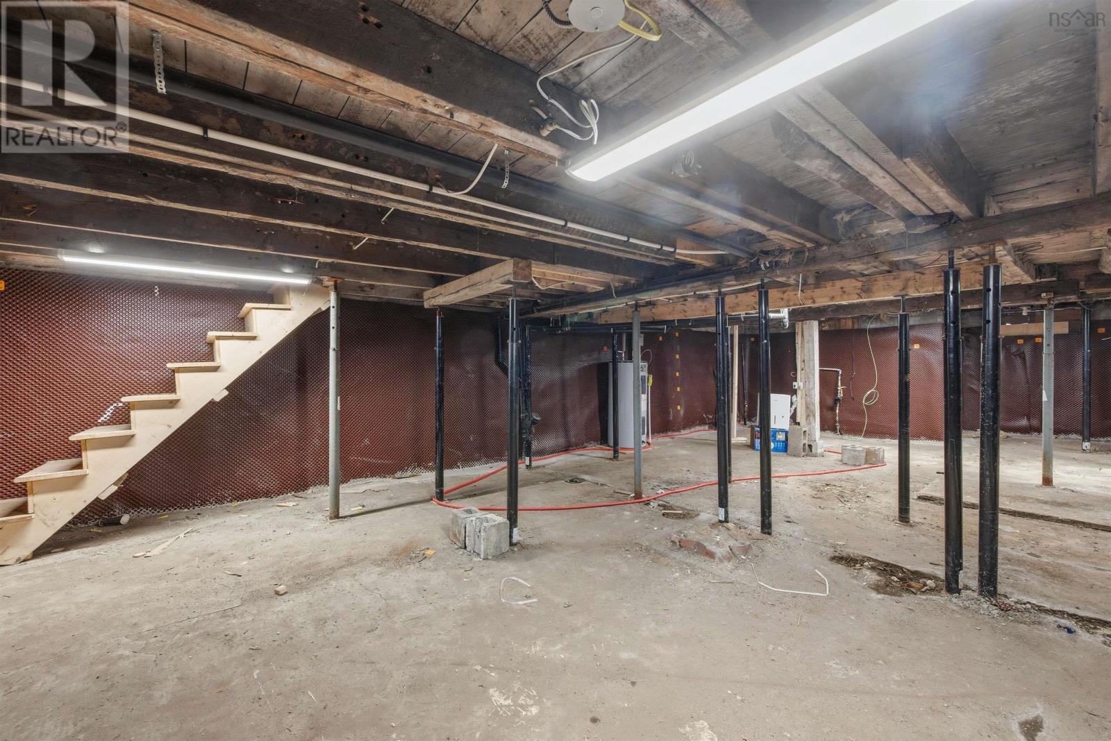 221 Maclean Street Property Photo 36