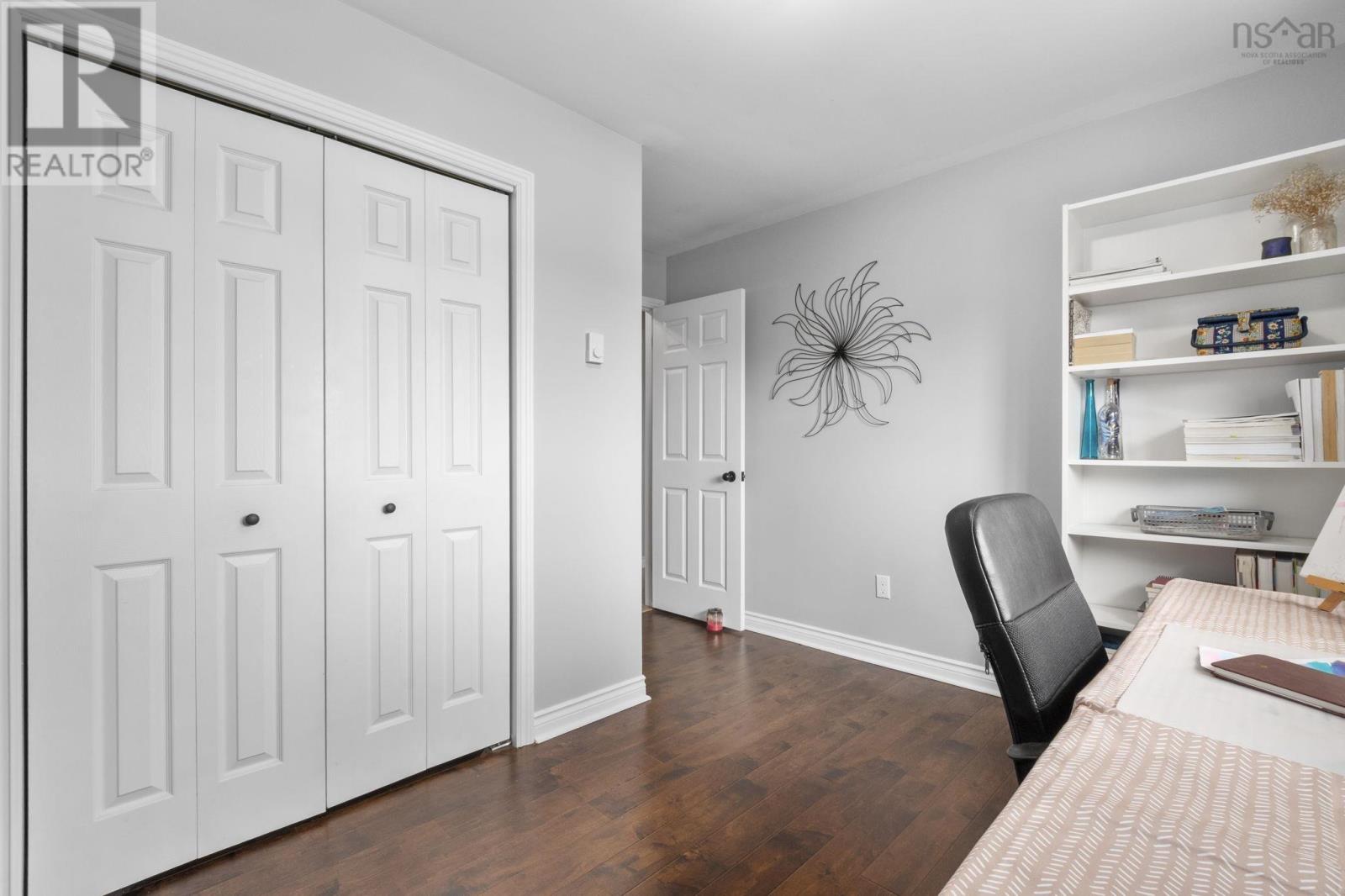 2 Woods Court Property Photo 22