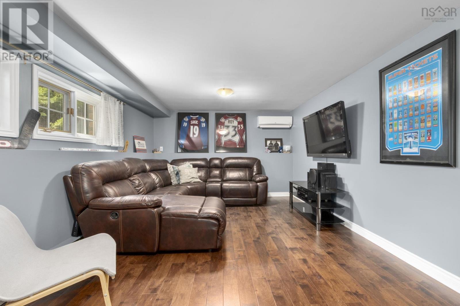 2 Woods Court Property Photo 31
