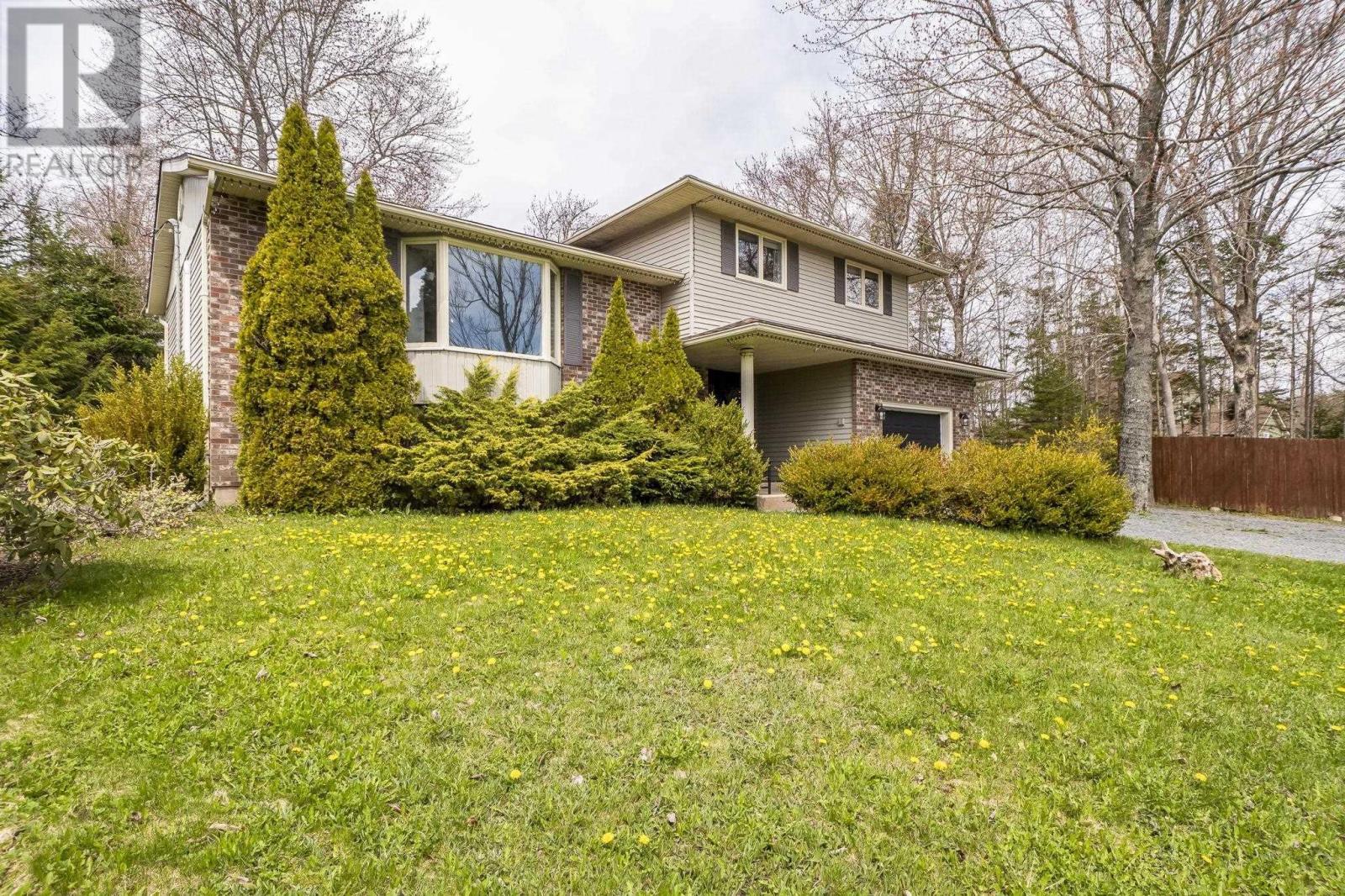 2 Woods Court Property Photo 42