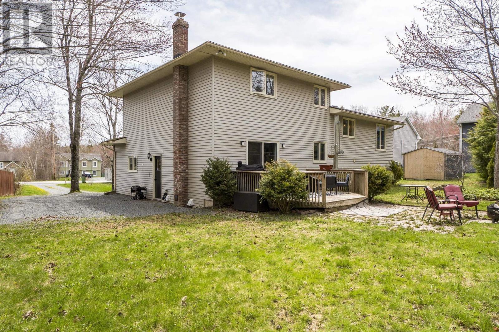 2 Woods Court Property Photo 46