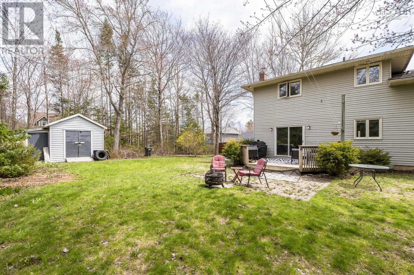 2 Woods Court Property Photo 48