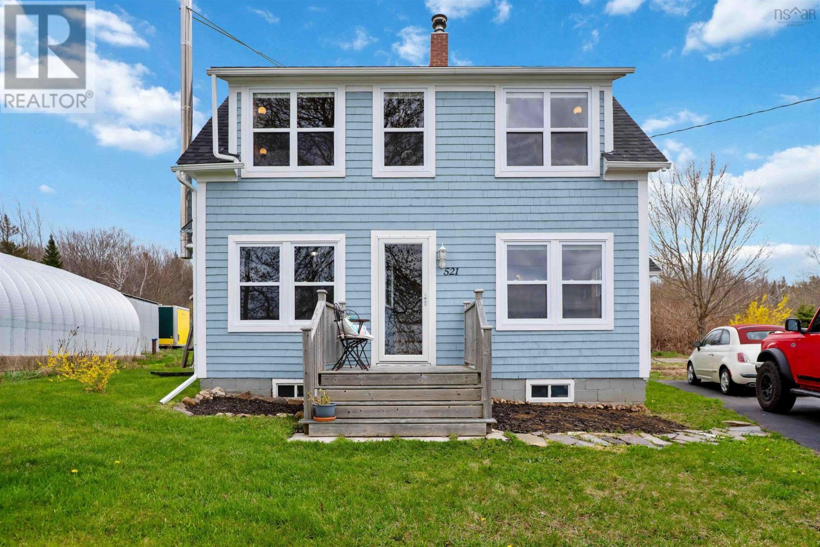 521 Granville Road Property Photo 4