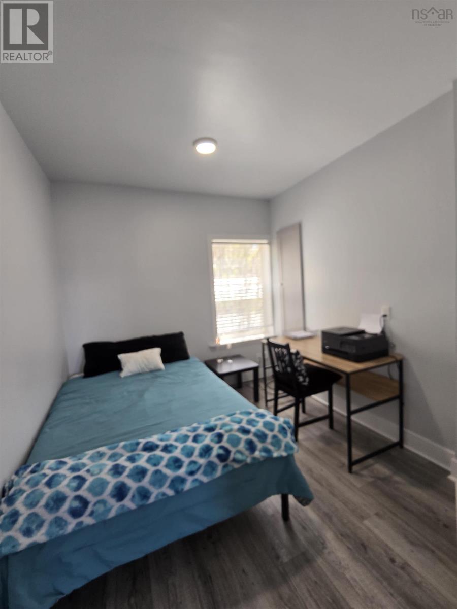 66 Oak Street Property Photo 11