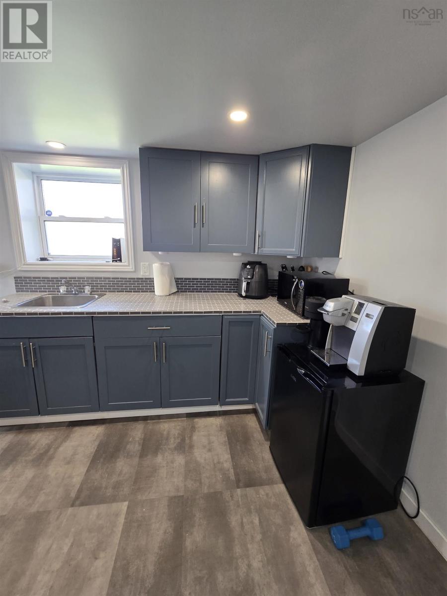 66 Oak Street Property Photo 27