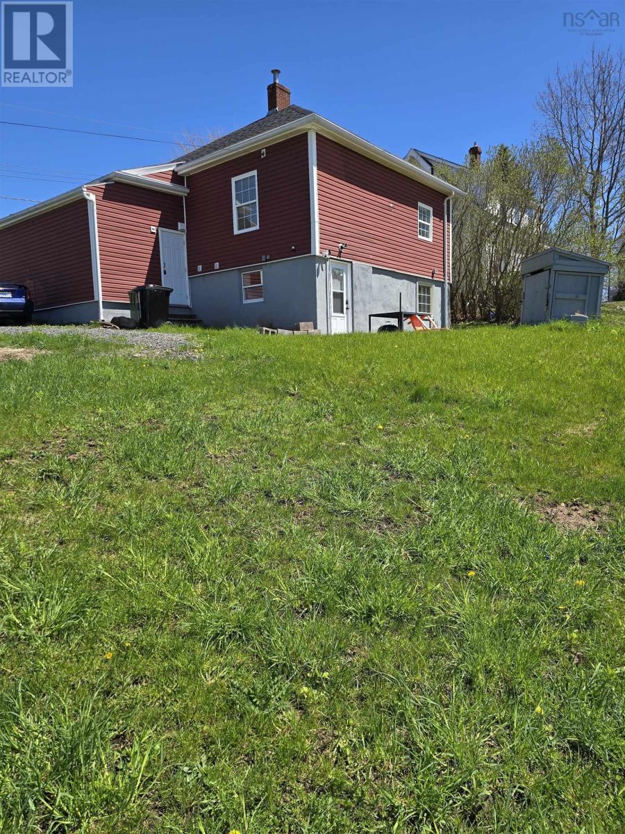 66 Oak Street Property Photo 39