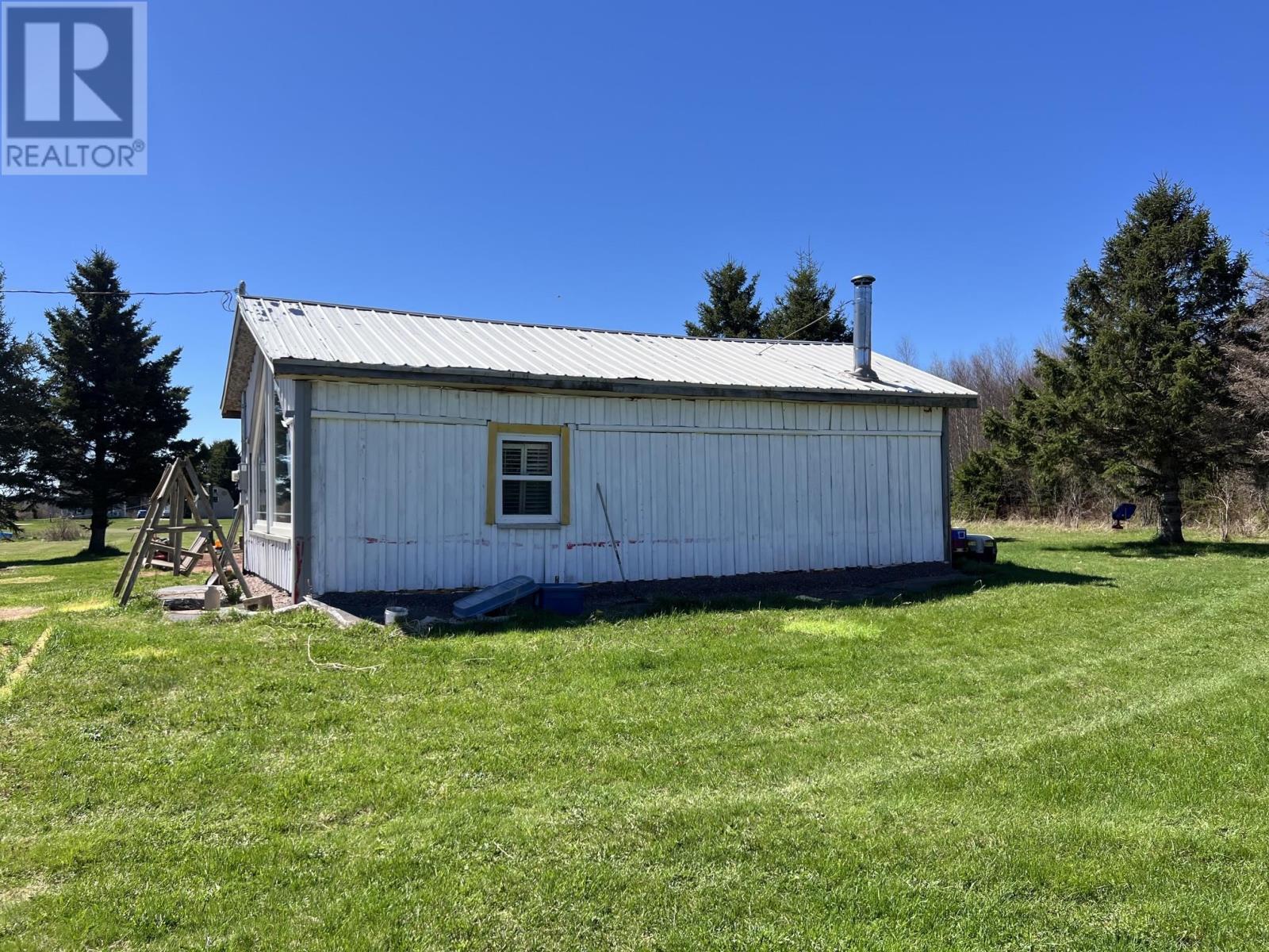 651 Higgins Road Property Photo 17