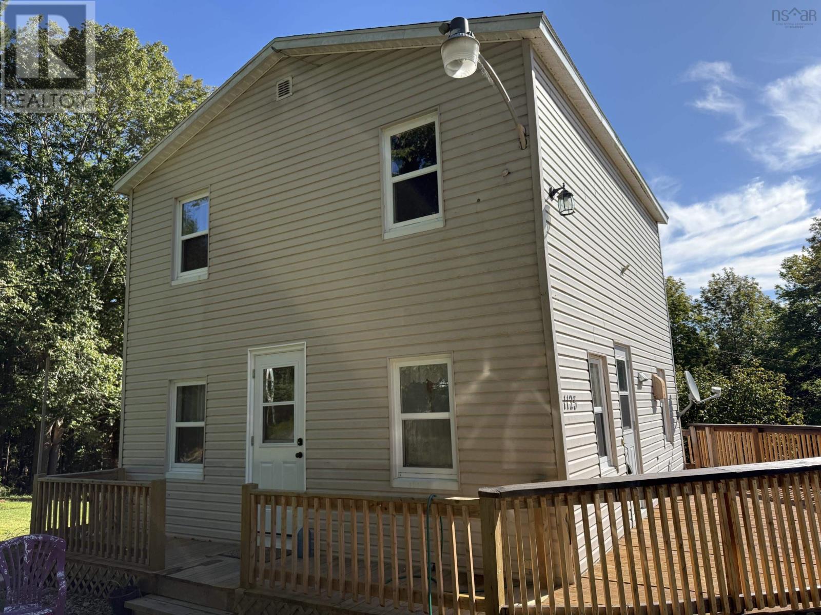 1125 Conquerall Road Property Photo 1