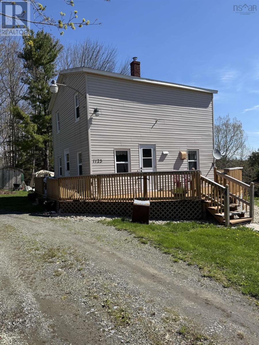 1125 Conquerall Road Property Photo 3