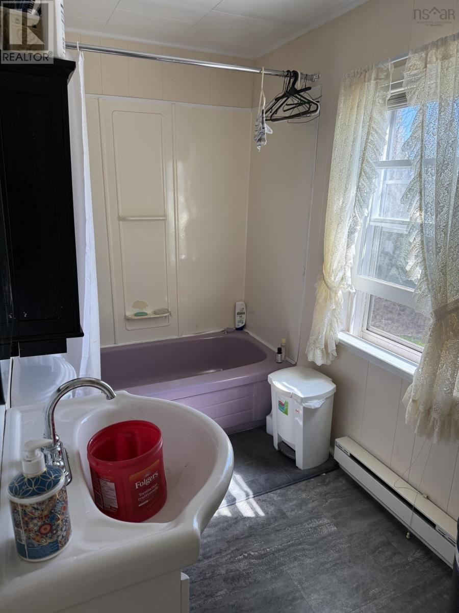 1125 Conquerall Road Property Photo 18