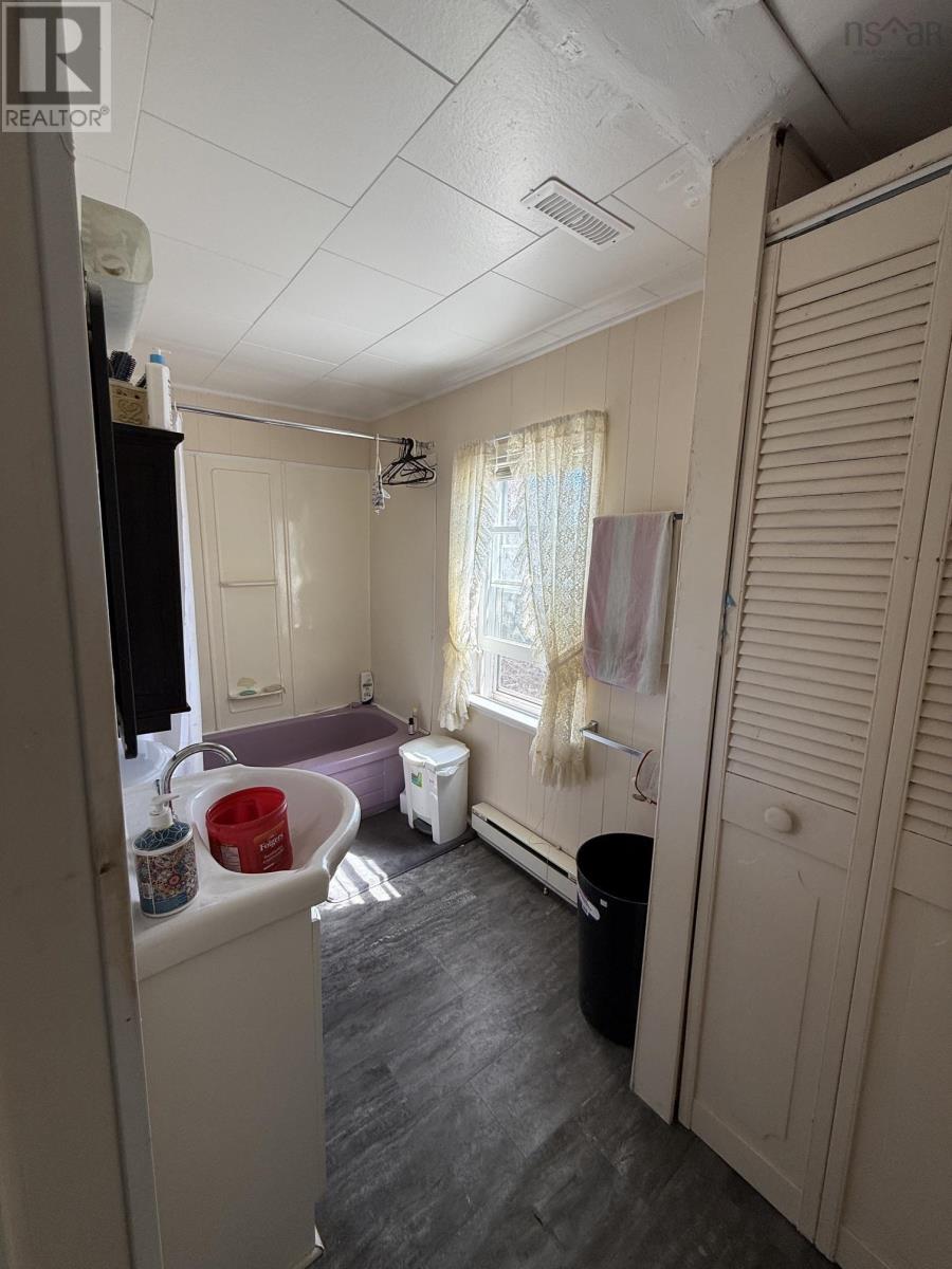 1125 Conquerall Road Property Photo 19