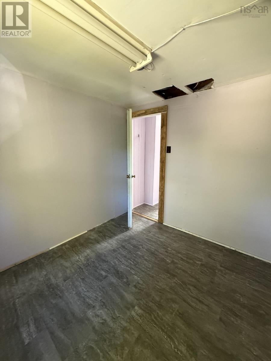 1125 Conquerall Road Property Photo 23