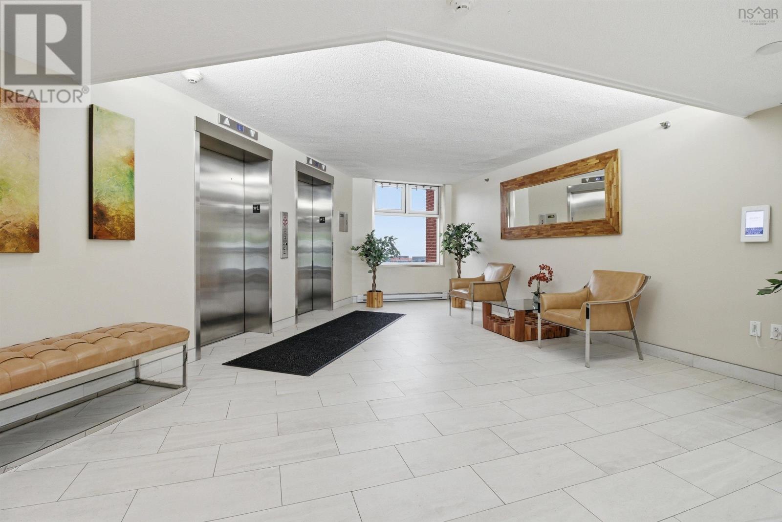 1014 45 Vimy Avenue Property Photo 32