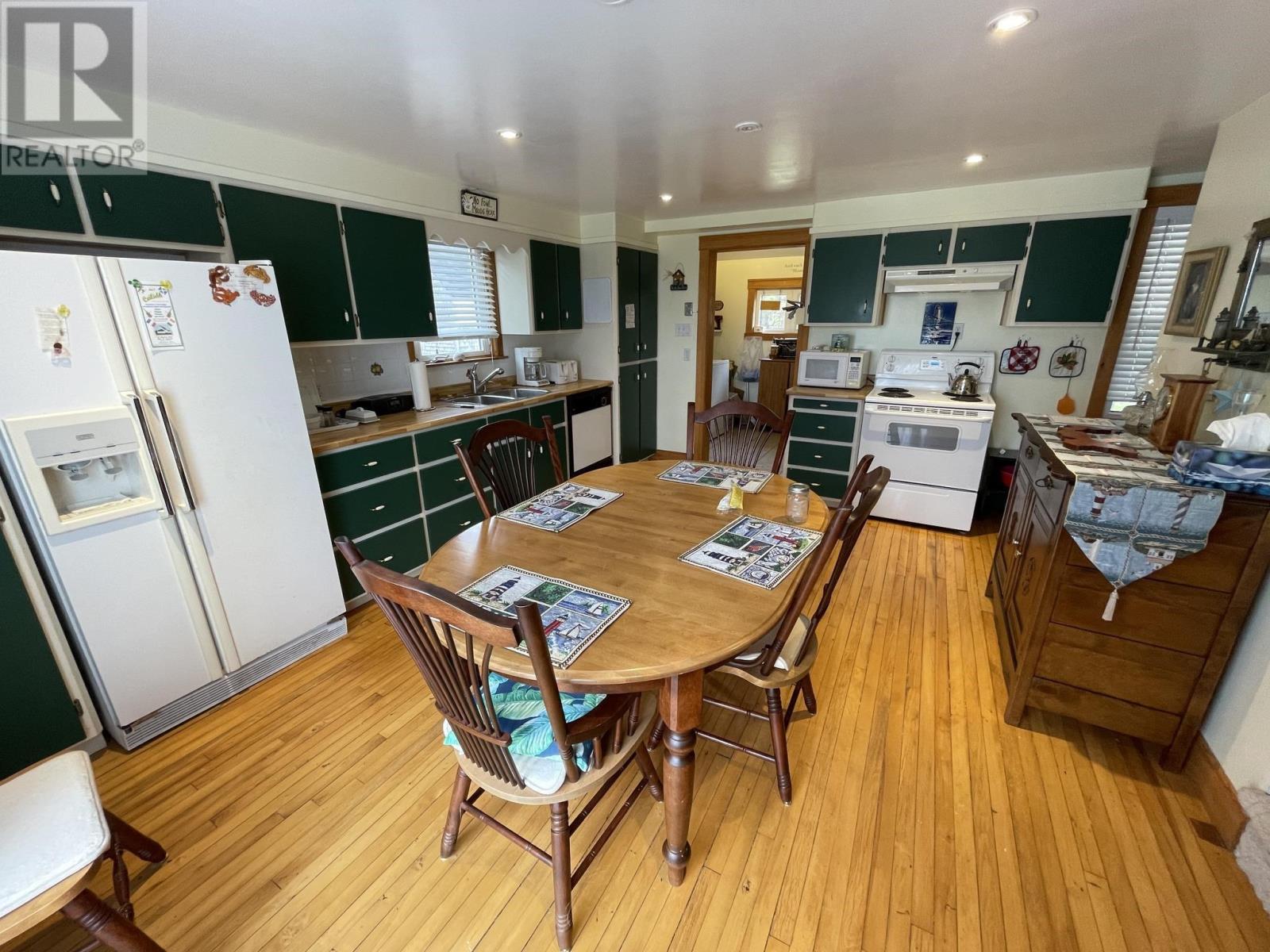 6481 Route 14 Property Photo 8